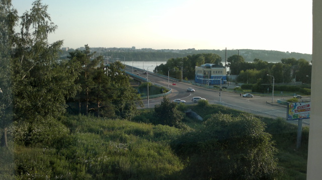 Från hotellet ser jag Volga